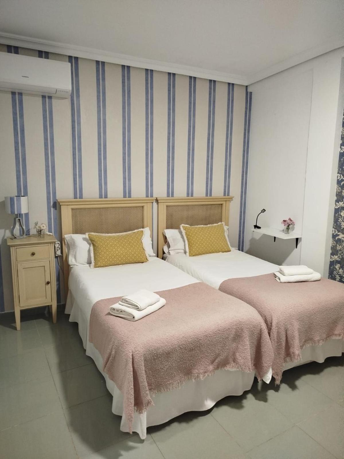 Habitacion Privada Centro Historico إشبيلية المظهر الخارجي الصورة